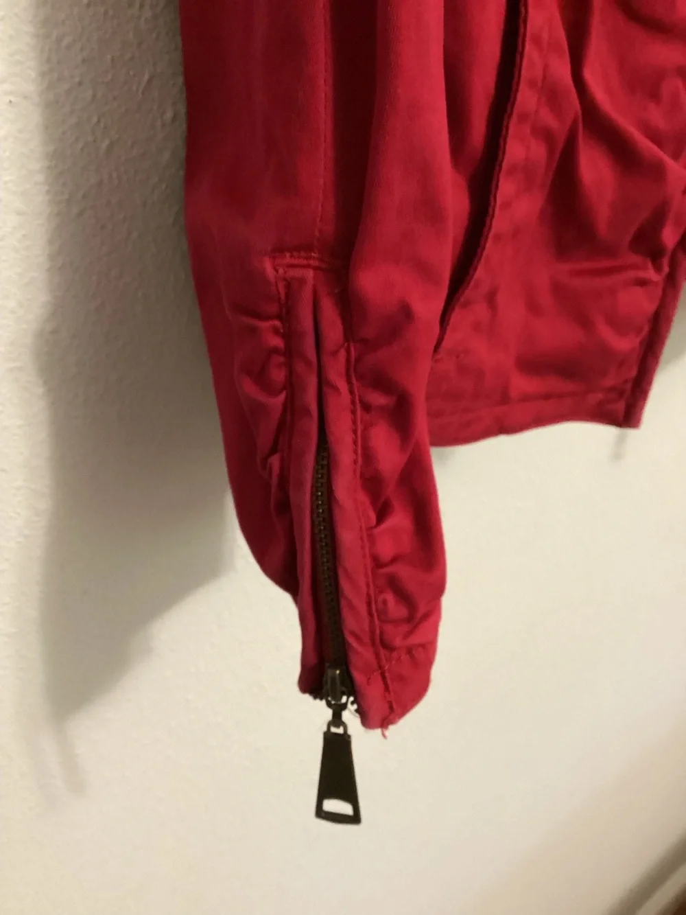 Red Cotton jacket - Picture 4 of 6